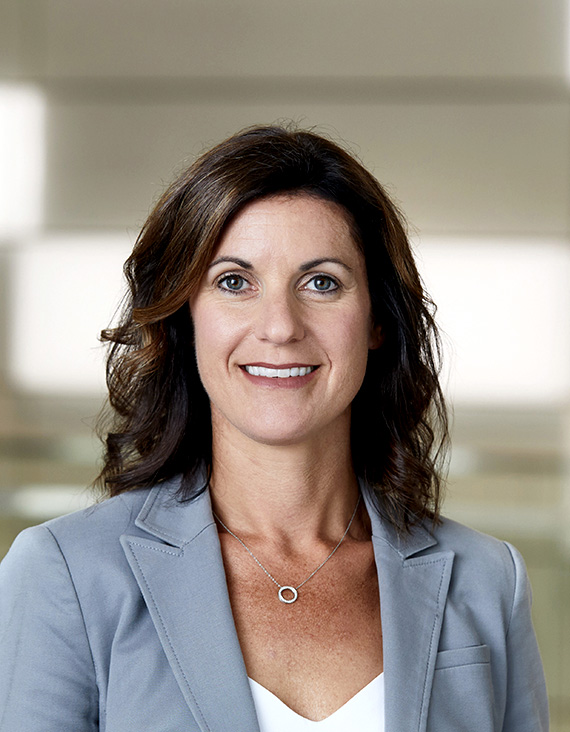 Staff Bio julie golding 190926